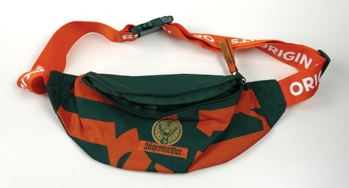 Jägermeister liquore marsupio